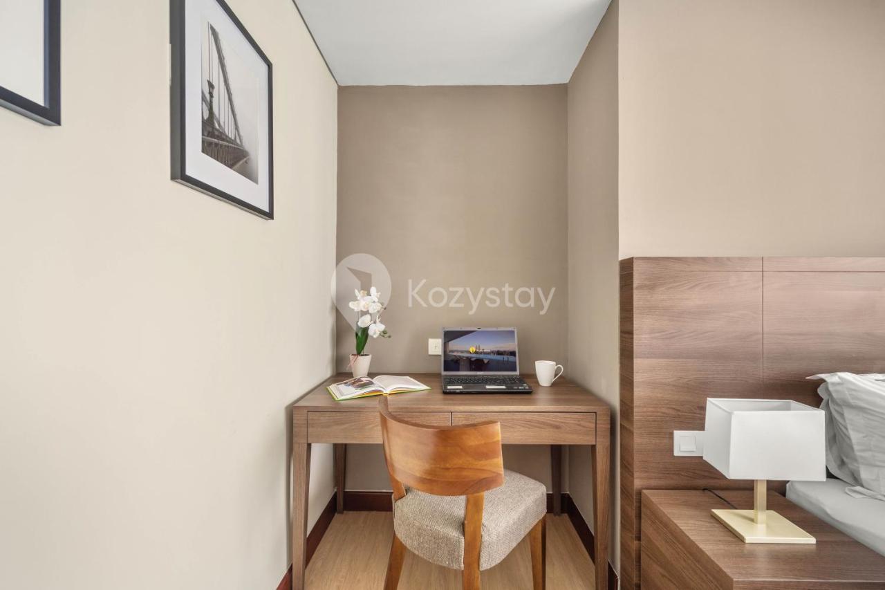 Sonata By Kozystay - Pondok Indah Джакарта Экстерьер фото